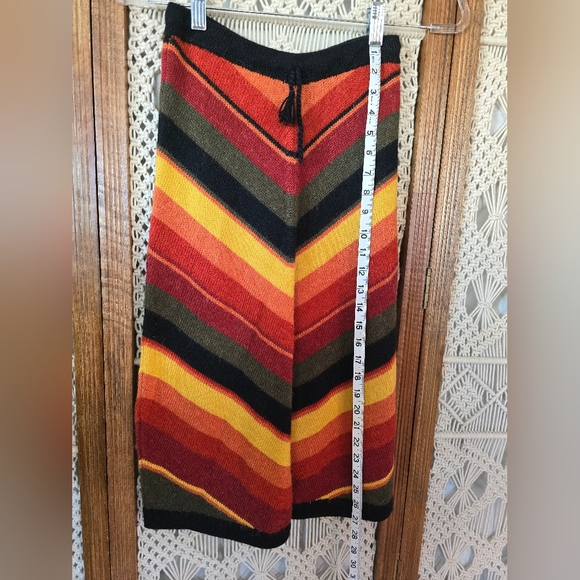 Genuine Handmade Alpaca Wool A-Line Midi Skirt - Picture 1 of 5
